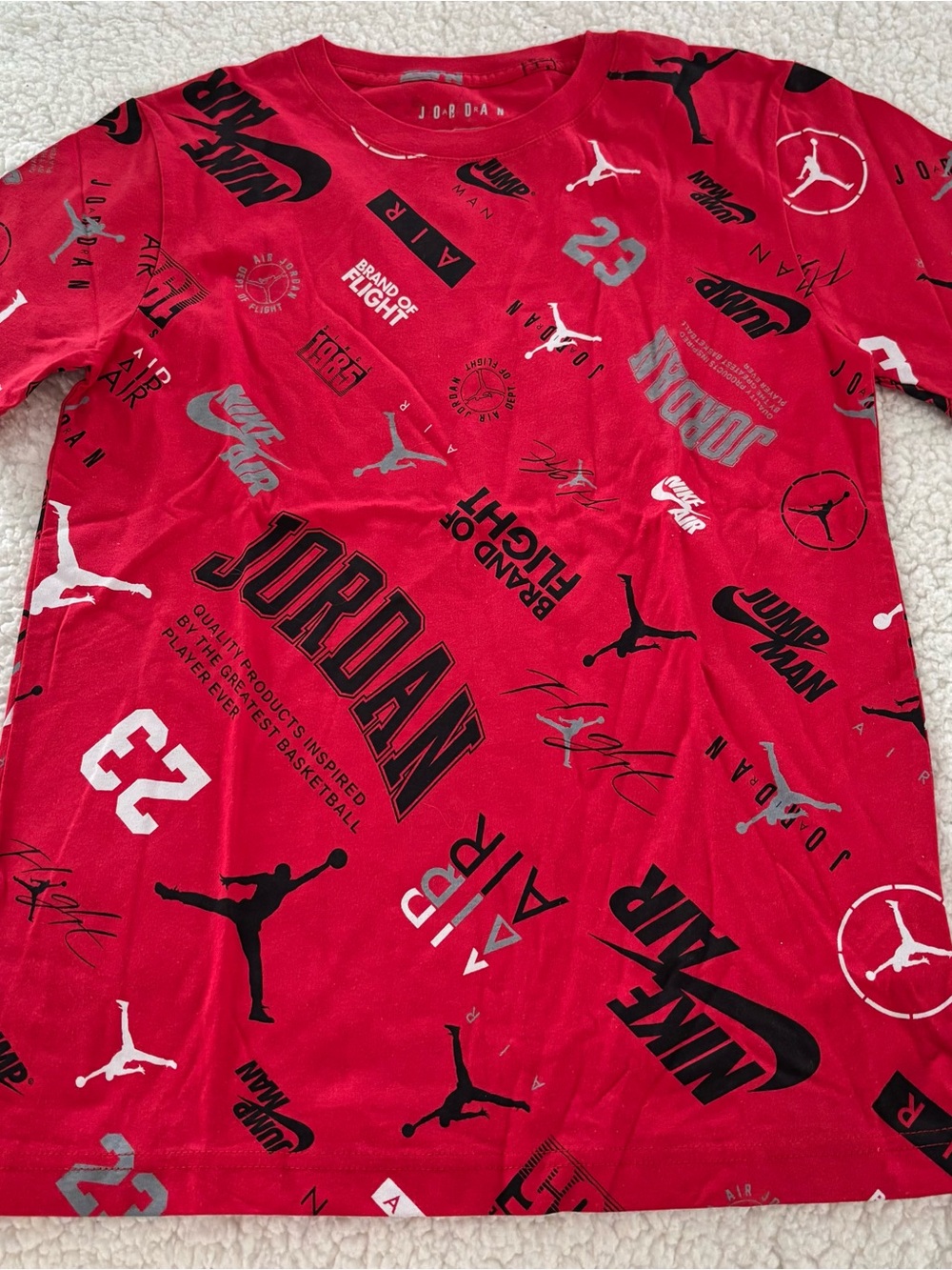 Jordan Boy’s Red Graphic Logo T-Shirt Size Large